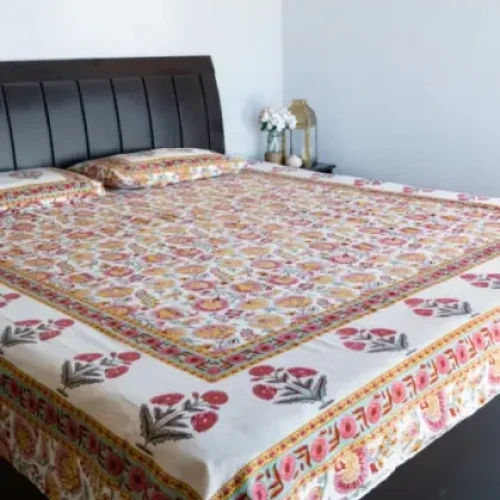 Floral paradise bedcover set in rouge